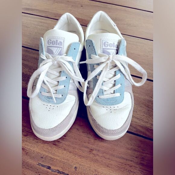 Gola Size 5 Women's White and Blue Sneakers with silver and yellow trim! CUTE! - Picture 1 of 8